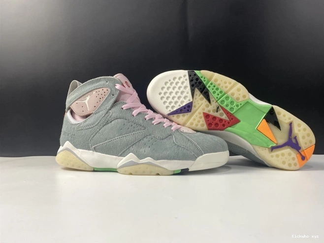 Jordan 7 CT8528-002 Retro Air Neutral Grey 0819